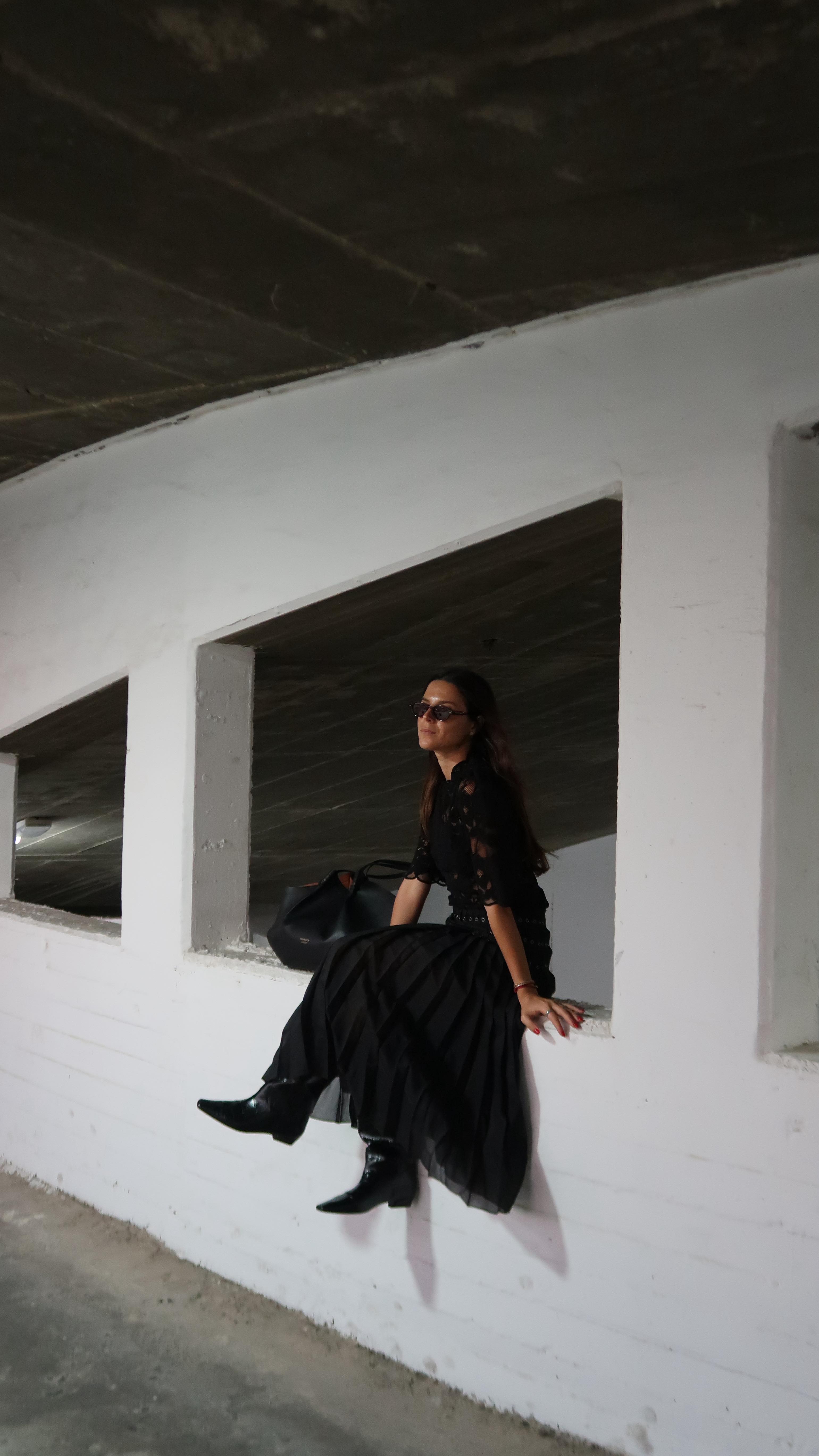 This is #ROOTS X @amiitca 
שופינג IL בלעדי באתר 🩵 כל משקפי השמש *ב-100 ₪ 🩵 | *בכפוף לתקנון המבצע. 
* ללא שמש אופטי, מינ׳ 500 יחידות, עד 12.11 ב-9:00 בבוקר/גמר המלאי, כפוף לתקנון המבצע.⁩