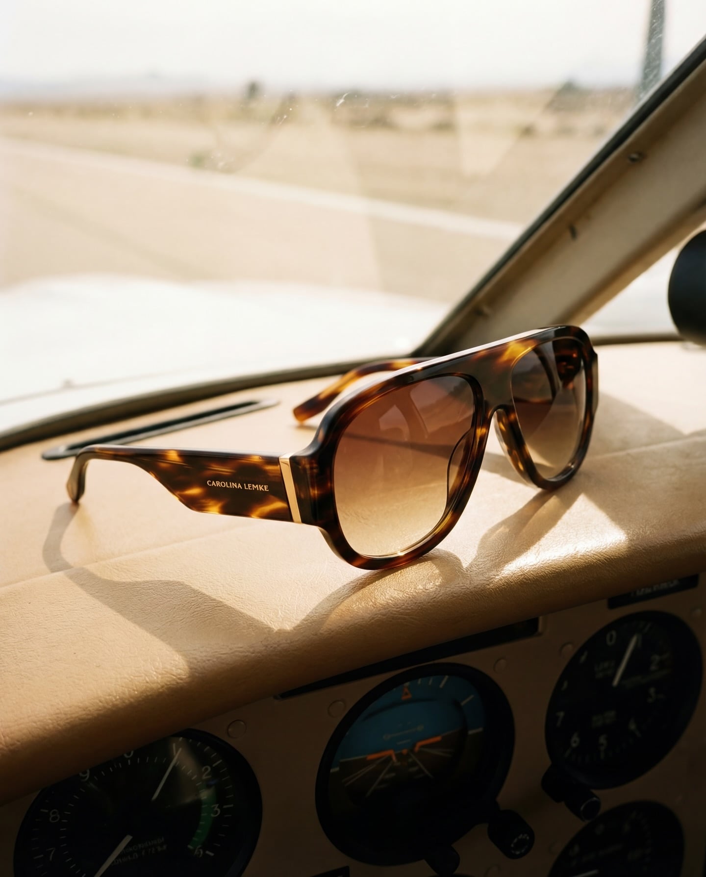 The Pilot Collection 🕶️ This is #BLOSS CL9807 | Available in-stores & online.
#NeverStopChanging