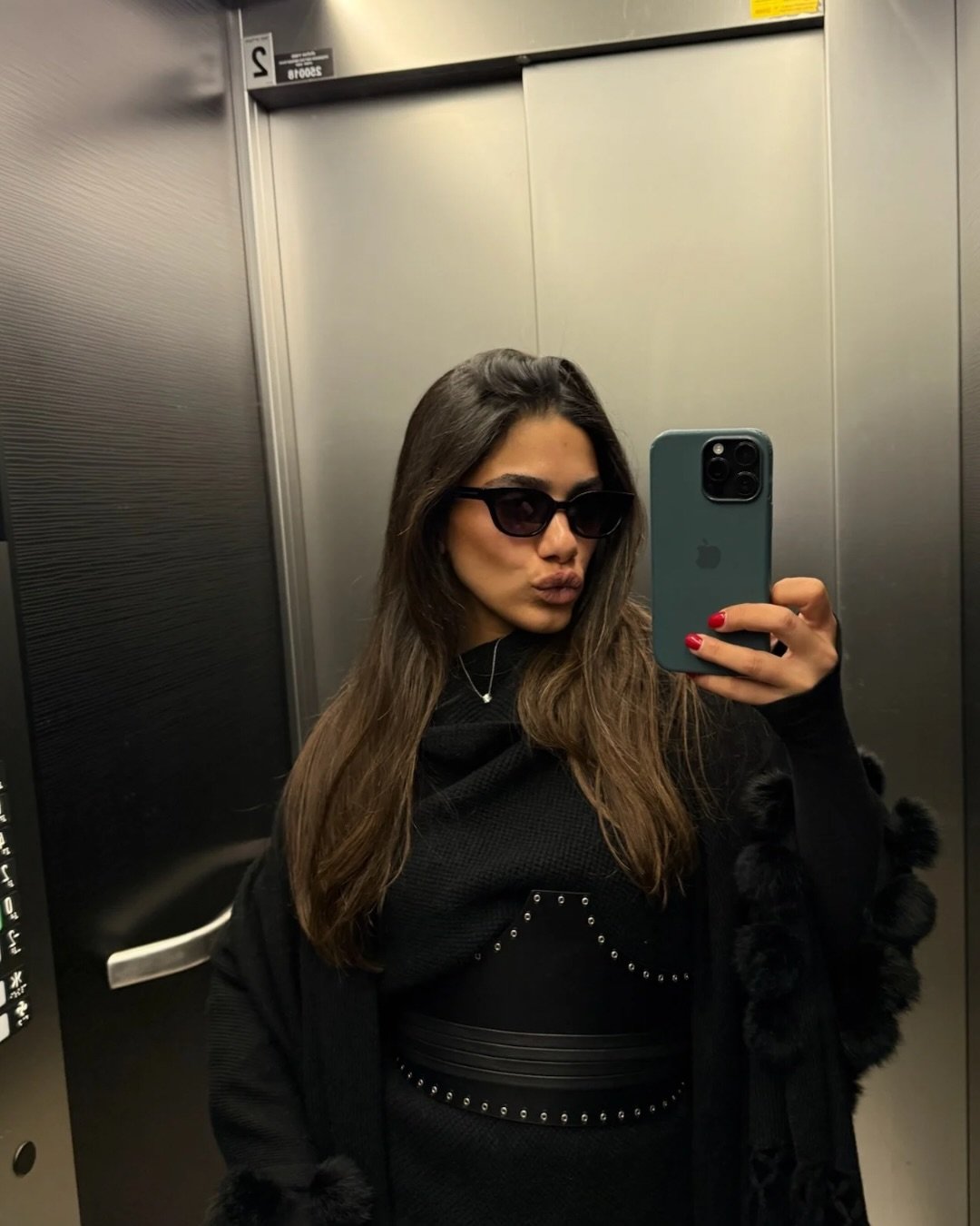 Going Up 🛗 @gal_kaspi X Sunglasses Winter Collection 2026.
#NeverStopChanging