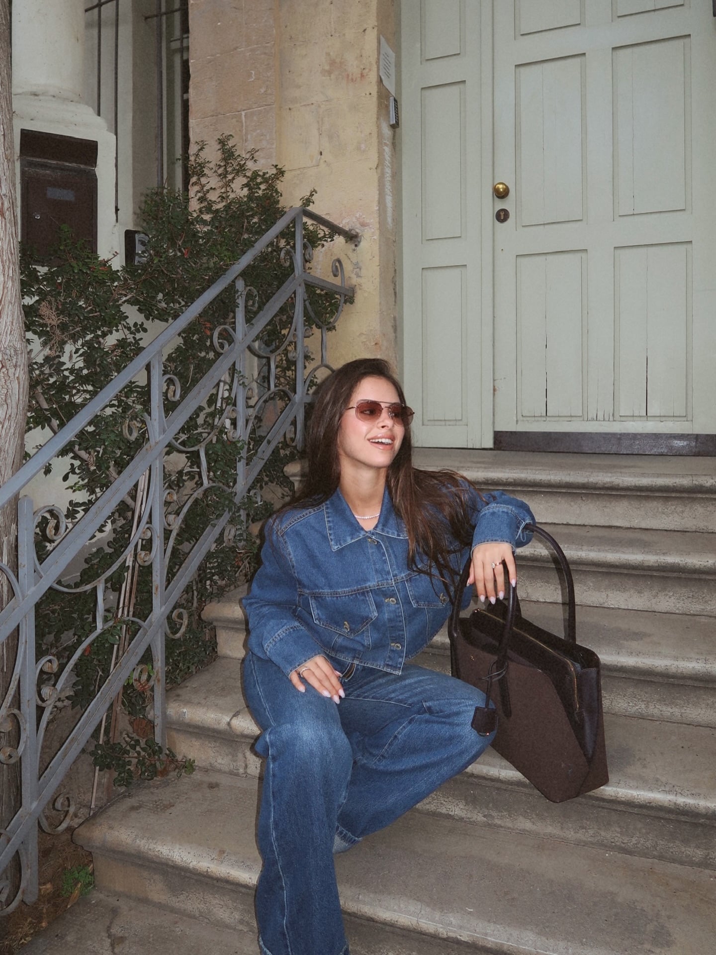 Daily fit X @yarin_chasson 🕶️👖The Pilot Collection.
#NeverStopChanging