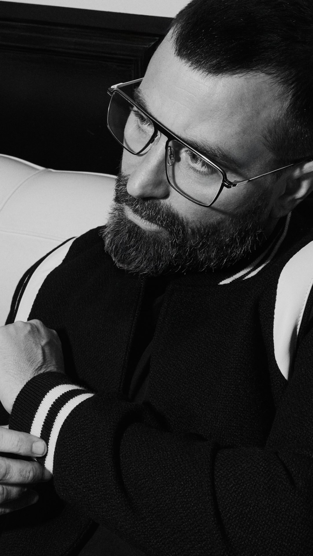 Black & White Edition 🤍 New Optics Collection 2026 X @yuda29 #NeverStopChanging