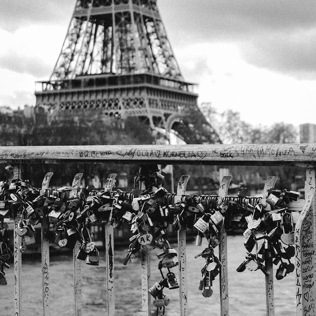City Of Love ❤️ #Paris, France X @barrefaeli 
#NeverStopChanging